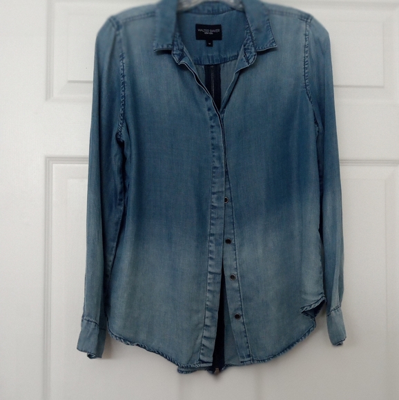 Walter Baker Ombré Blue Denim Back Zip  Up Long Sleeves Gunmetal Button Blouse - Picture 15 of 16